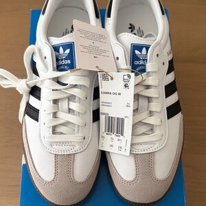 NEW Adidas Samba Classic White and Black